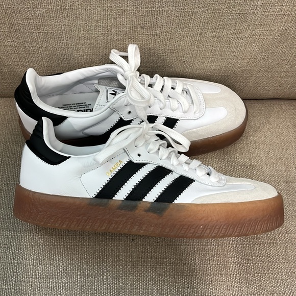 Adidas White and Black Sneakers with Gum Sole - Picture 4 of 10